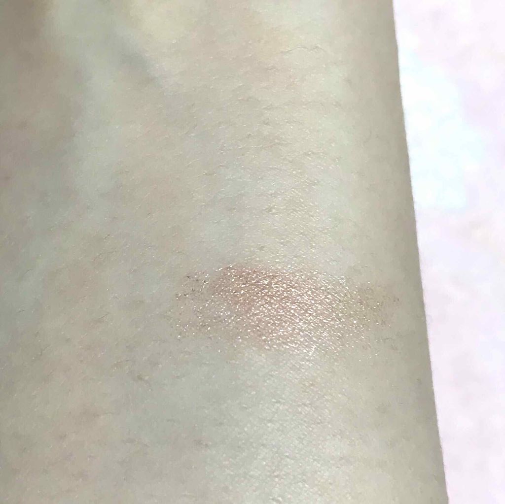 プリズム エアー シャドウ/CLIO/単色アイシャドウを使ったクチコミ(3枚目)