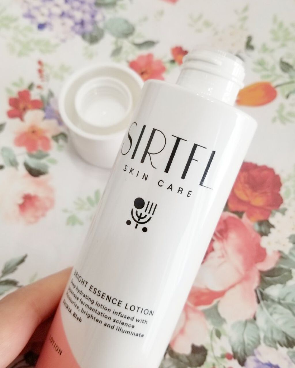 ブライトエッセンスローション/SIRTFL/化粧水を使ったクチコミ(2枚目)