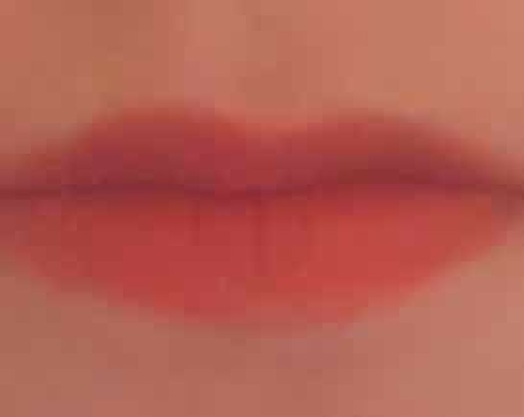 カラーセンセーショナル リップスティック C/MAYBELLINE NEW YORK/口紅を使ったクチコミ(2枚目)