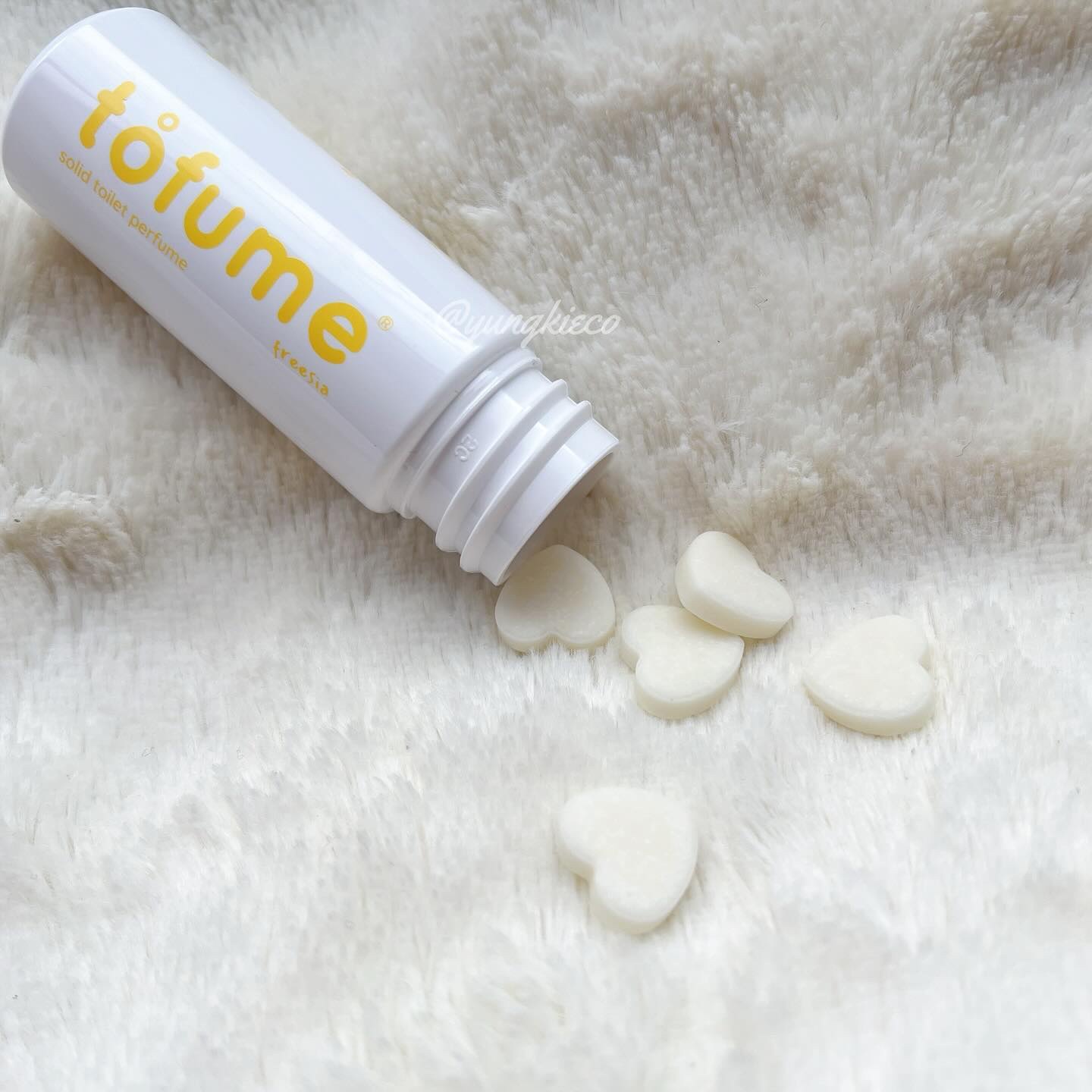 トフューム トイレットパフューム フリージア/オンユアライフ/その他を使ったクチコミ（2枚目）