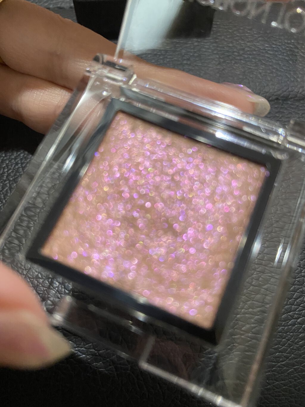 アディクション ザ アイシャドウ スパークル 014SP Rose Quartz/ADDICTION/単色アイシャドウを使ったクチコミ（2枚目）