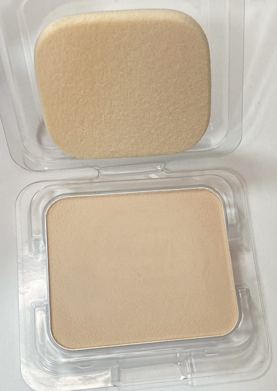 グロスフィルム ファンデーション 012 ピンクトーン：一般的な色白肌に/Koh Gen Do/パウダーファンデーションを使ったクチコミ（1枚目）