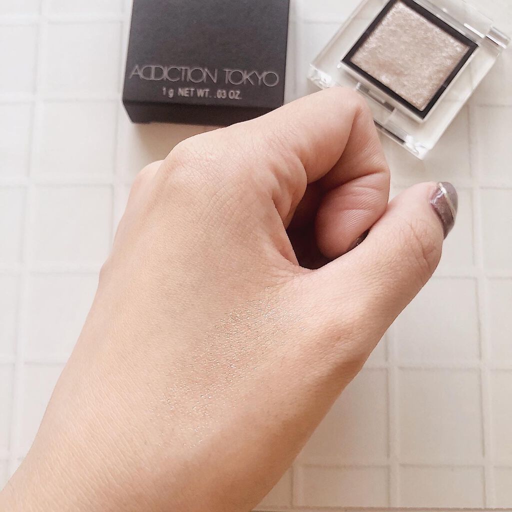 アディクション ザ アイシャドウ スパークル/ADDICTION/単色アイシャドウを使ったクチコミ(4枚目)