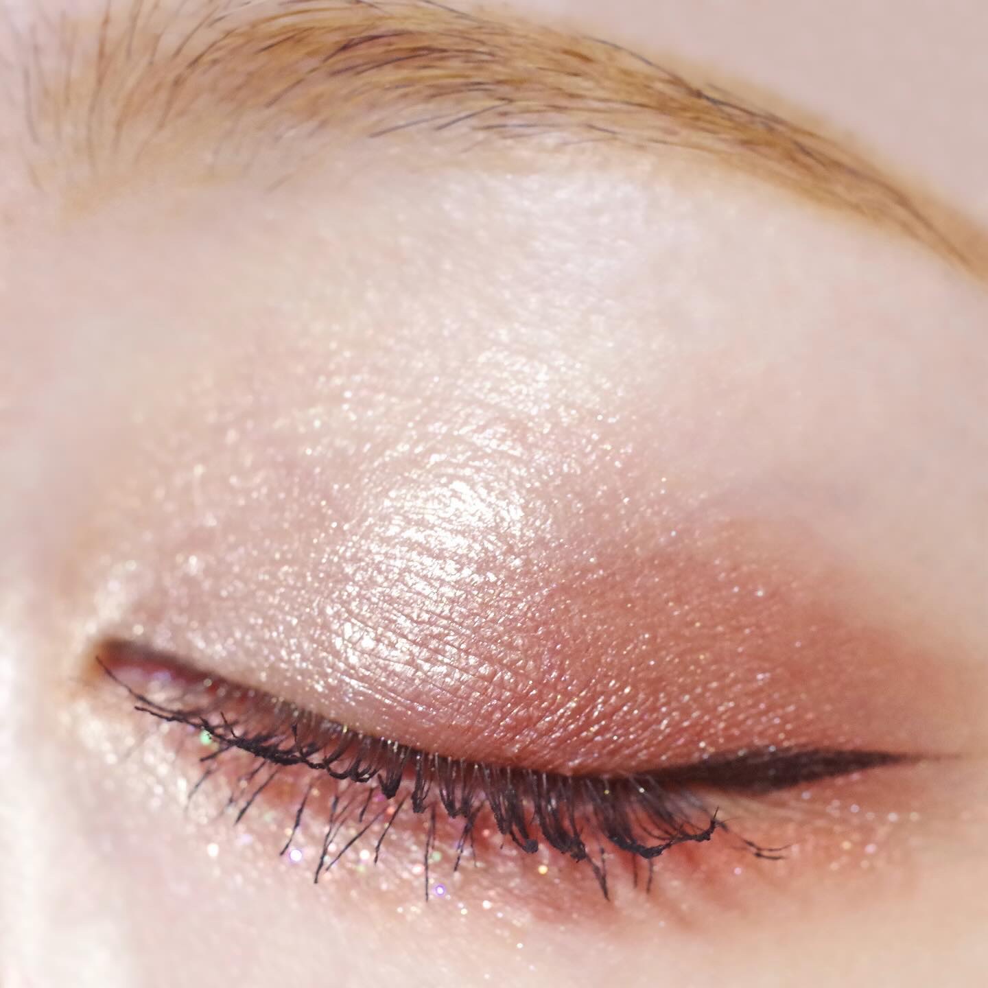 4色アイシャドウパレット 02 glow cherry/MOKA Japan cosmetics/アイシャドウパレットを使ったクチコミ（3枚目）