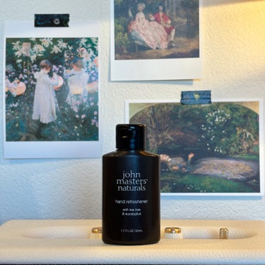 [john masters organics T&Eハンドリフレッシュナー]

コロナの頃にお友達にいただいたもの。
アルコールで消毒してます!って感じはあんまりないけど良い香りで癒されました🌱

#ジ