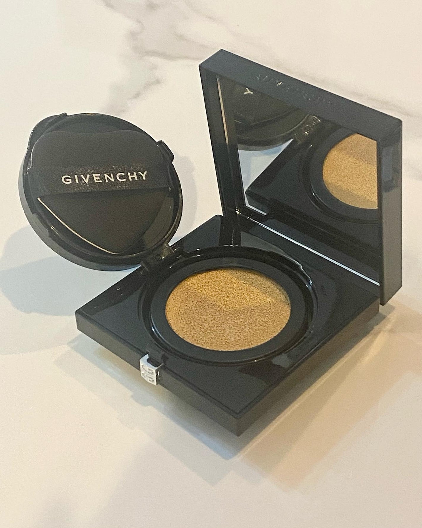 プリズム・リーブル/GIVENCHY/ルースパウダーを使ったクチコミ(5枚目)