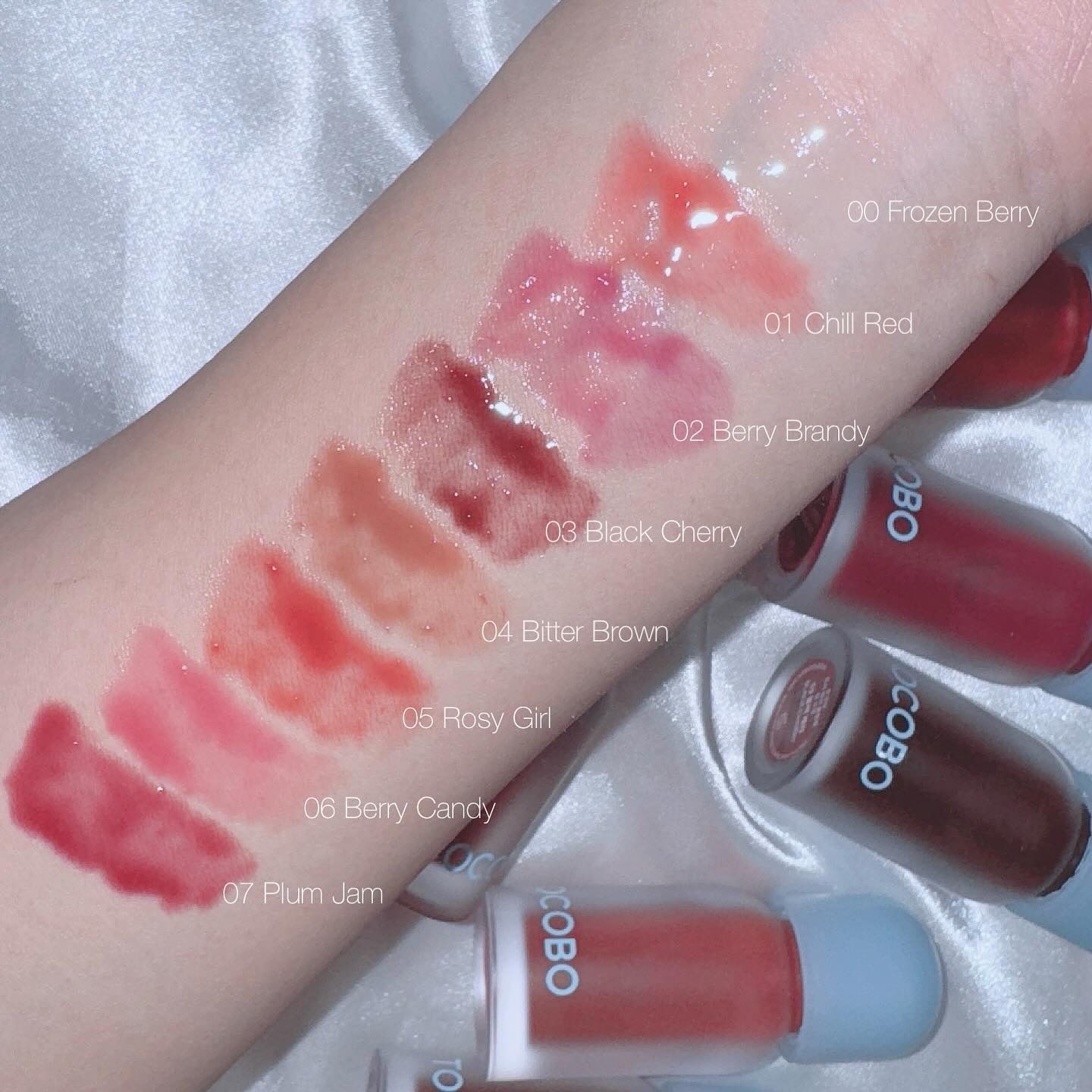 ジューシーベリープランピングリップオイル/TOCOBO/リップグロスを使ったクチコミ（3枚目）