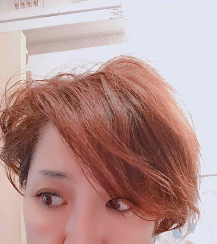 ディファイニング バーム/スティーブンノル ニューヨーク/ヘアバームを使ったクチコミ(3枚目)