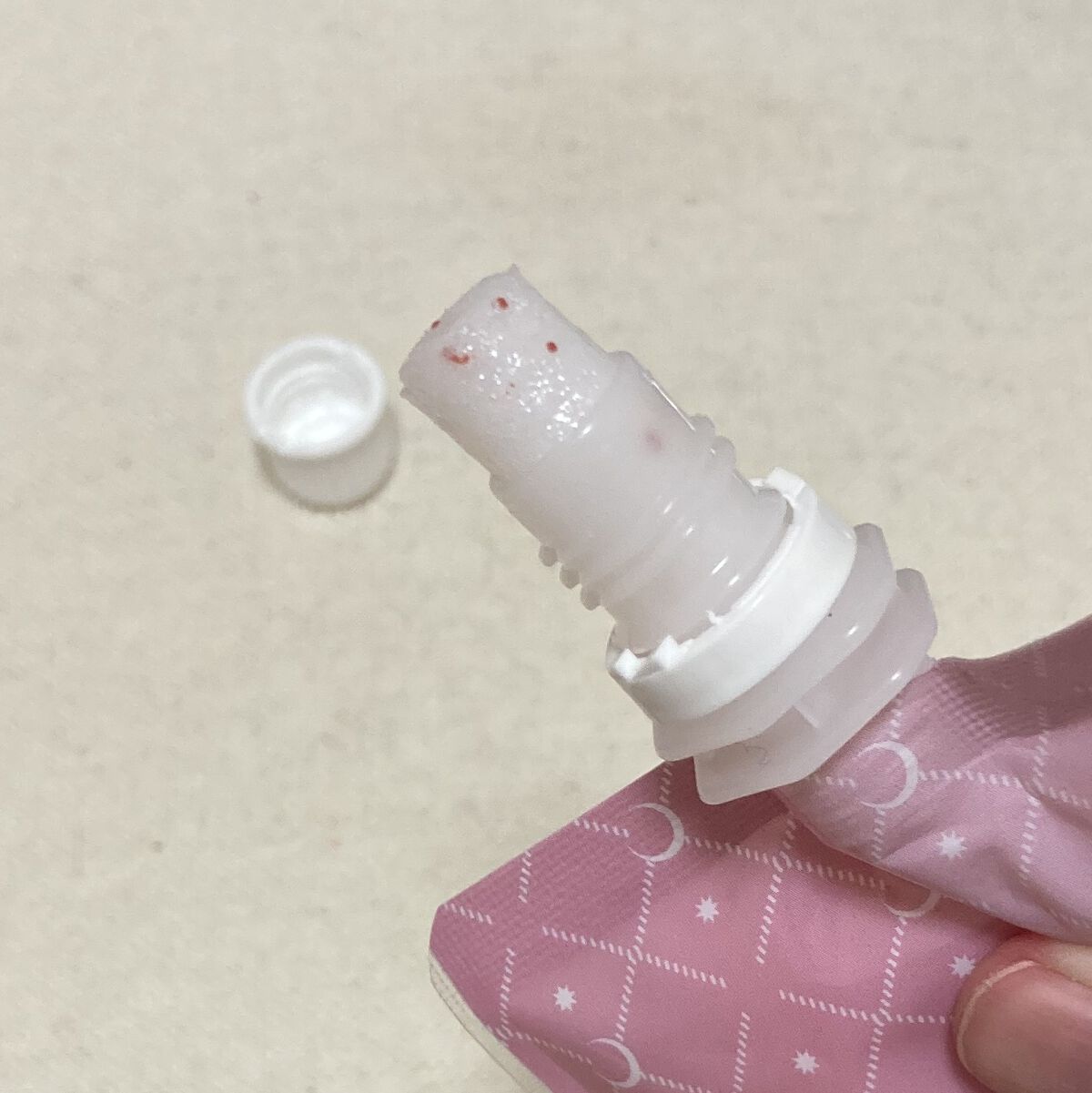 バストスクラブクリーム/yorumee/バストケア・ヒップケアを使ったクチコミ（3枚目）