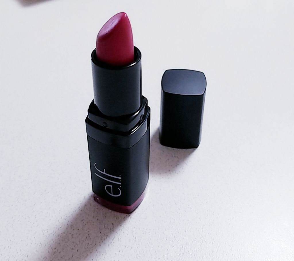 ベルベット マット リップスティック/e.l.f. Cosmetics/口紅を使ったクチコミ(2枚目)
