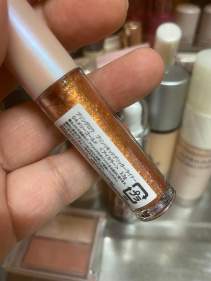 ブリンリキッドグリッターライナー/BLING GLOW/グリッターを使ったクチコミ(4枚目)