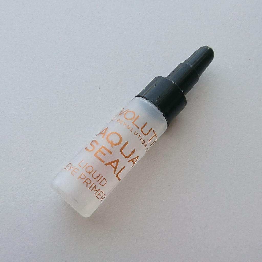 Revolution Aqua Seal Liquid Eye Primer/MAKEUP REVOLUTION/アイシャドウベースを使ったクチコミ（1枚目）