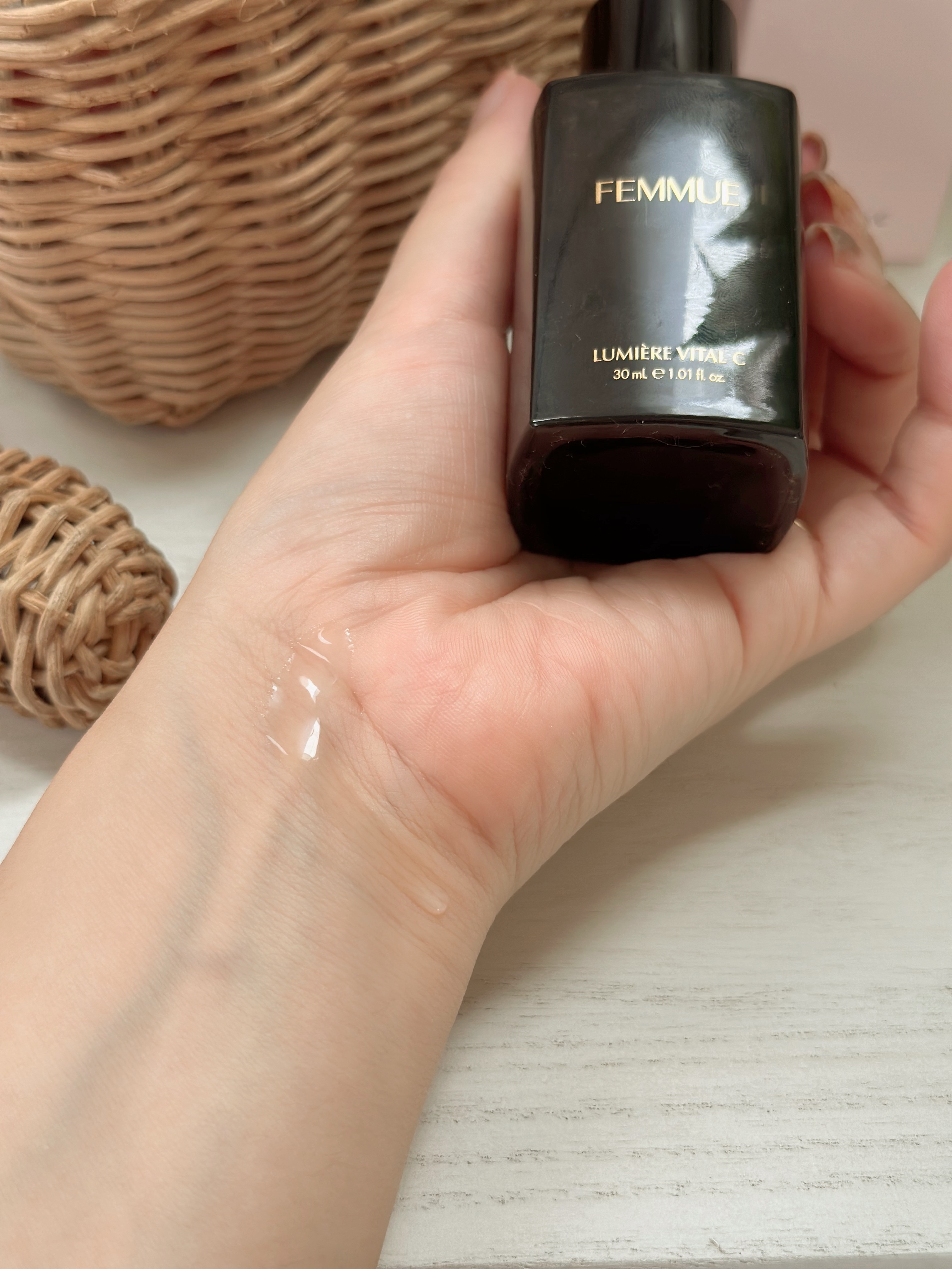 ルミエール ヴァイタルC/FEMMUE/ブースター・導入液を使ったクチコミ（2枚目）