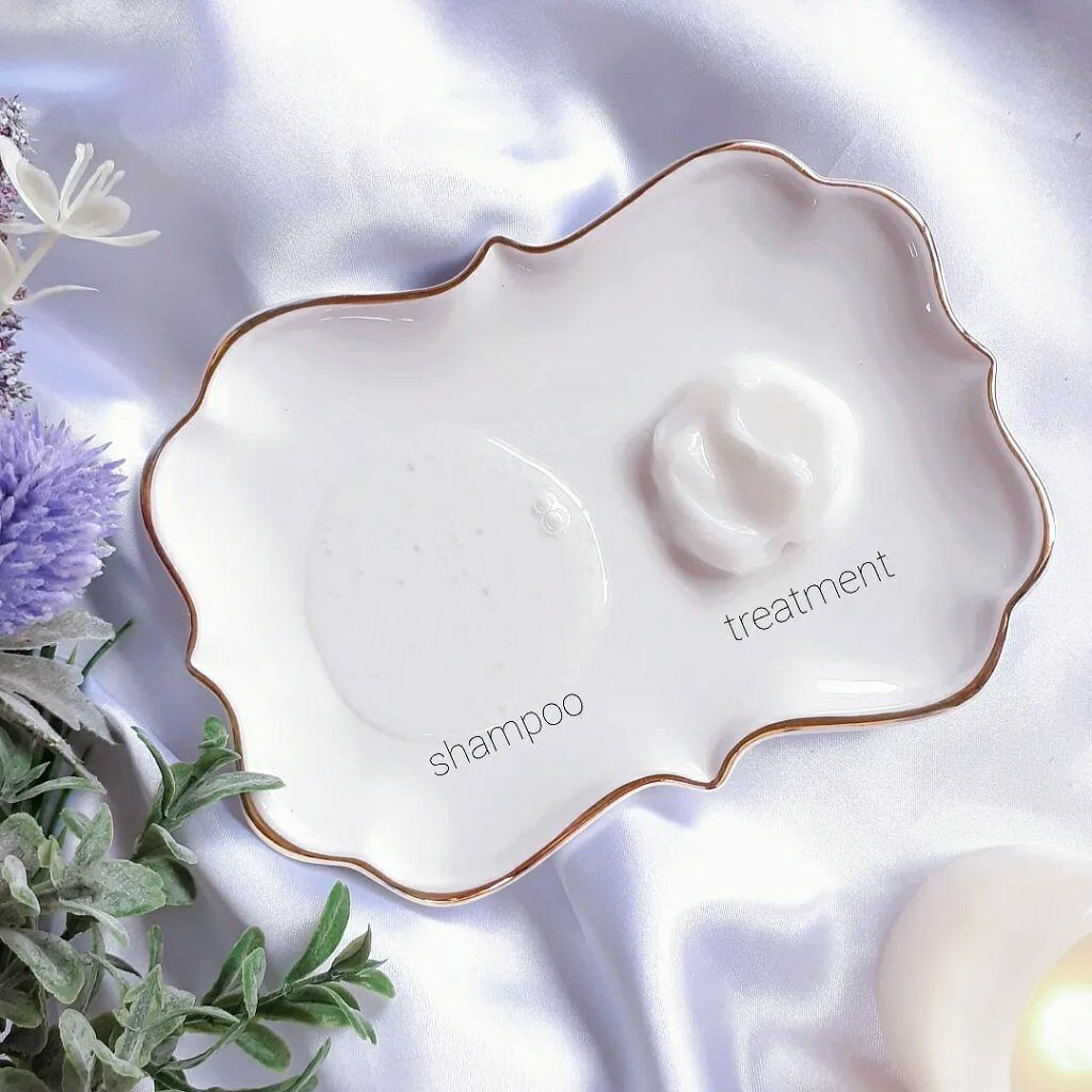 リラックスナイトリペアヘアオイル/YOLU/ヘアオイルを使ったクチコミ（3枚目）