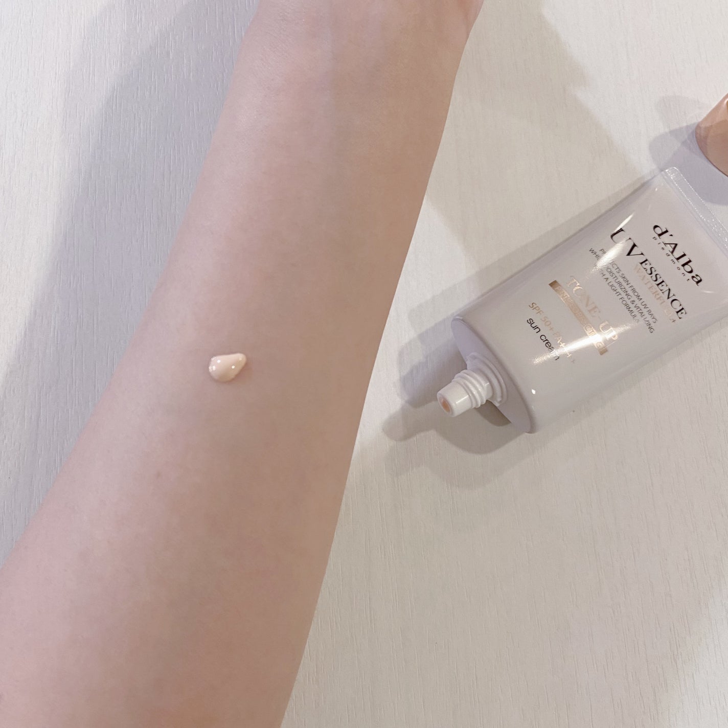 ウォータフルトーンアップサンクリーム/ダルバ/日焼け止めクリームを使ったクチコミ(2枚目)