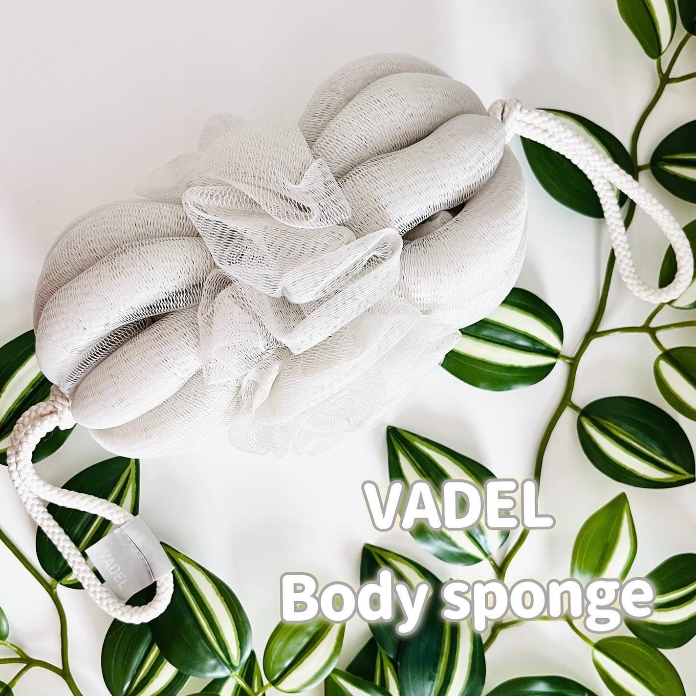 Natural salt scrub/VADEL beauty/ボディスクラブを使ったクチコミ(3枚目)