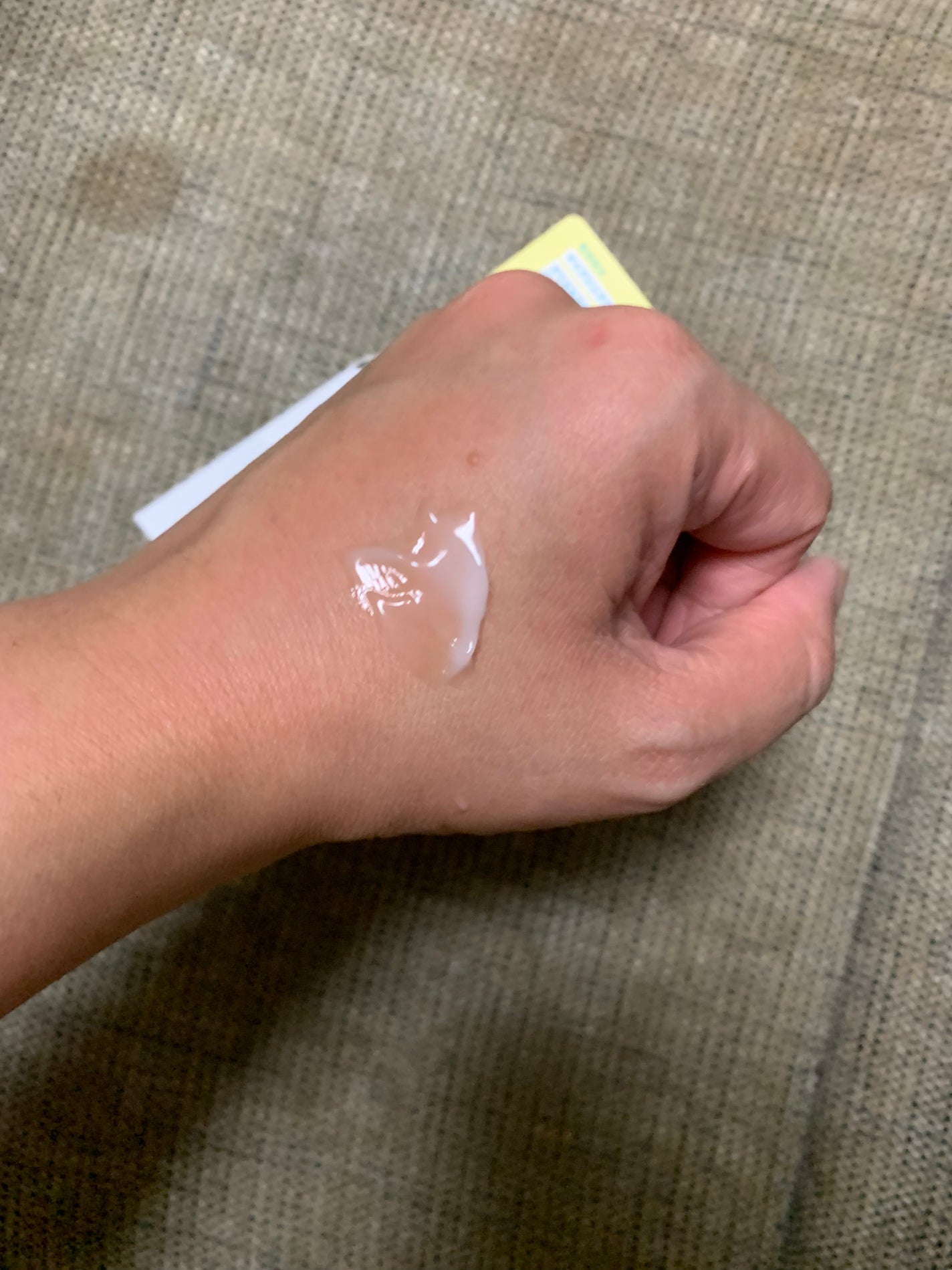 乾燥さん 薬用しっとりクリーム 【医薬部外品】/乾燥さん/フェイスクリームを使ったクチコミ(3枚目)