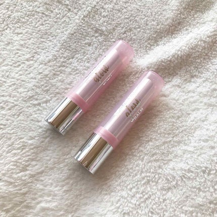 ete on LIPS 「Revlonキスグロウバーム花びらのような色付づきのリップバー..」(1枚目)