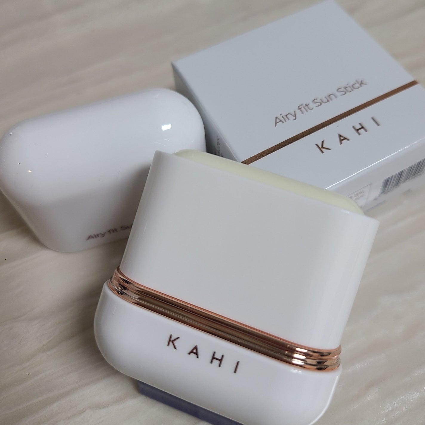 エアリーフィットサンスティック/KAHI/日焼け止めスティックを使ったクチコミ(2枚目)