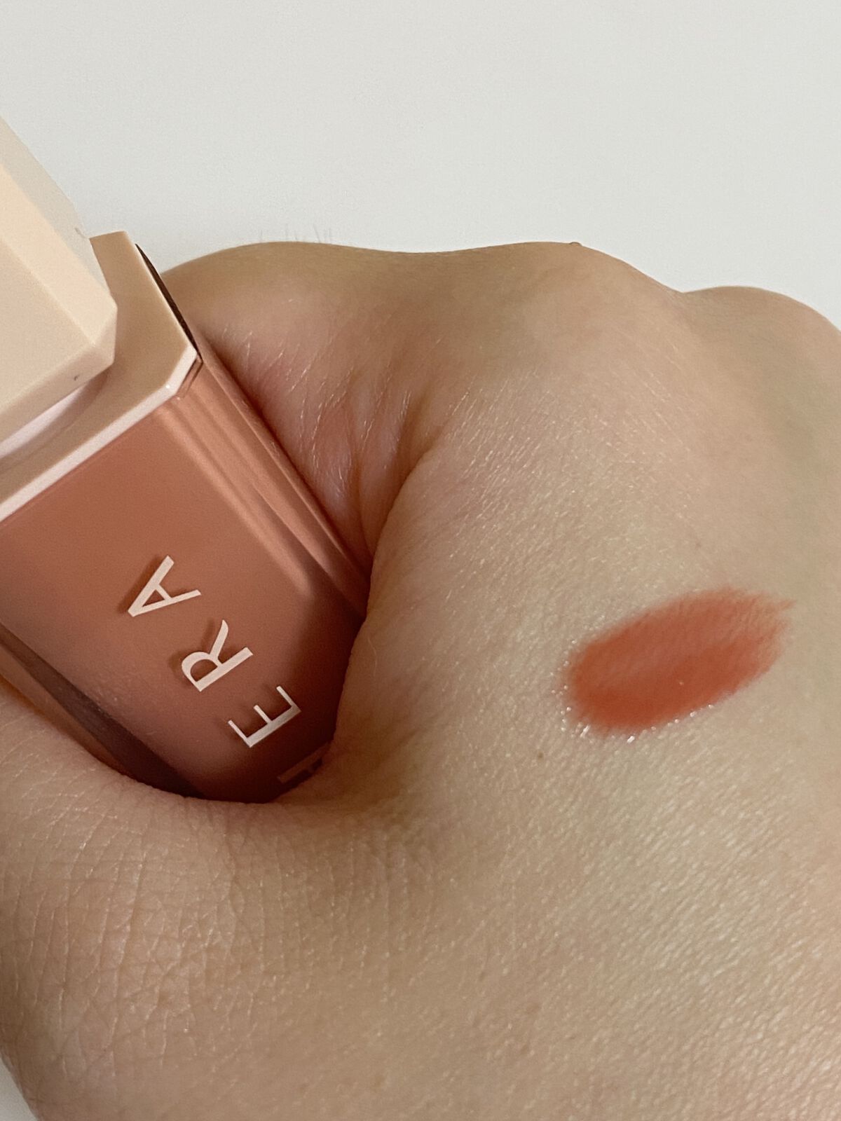 センシュアルスパイシーヌードグロス/HERA/リップグロスを使ったクチコミ（3枚目）