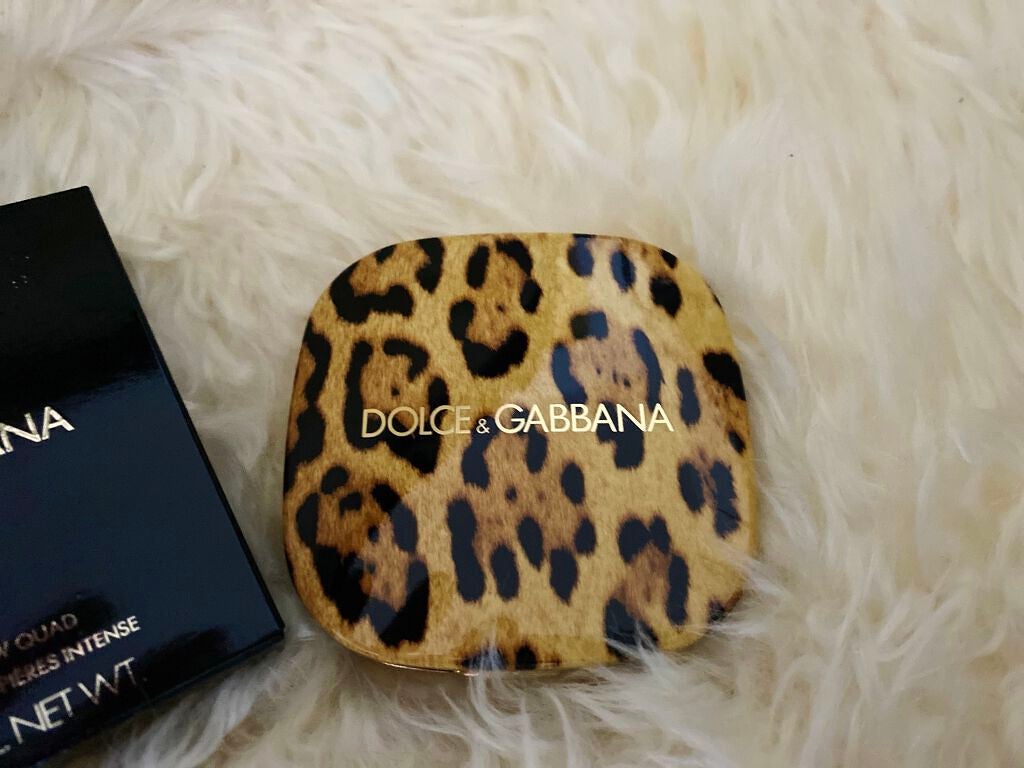 フェリンアイズ インテンスアイシャドウ クアッド/DOLCE&GABBANA BEAUTY/アイシャドウパレットを使ったクチコミ(2枚目)