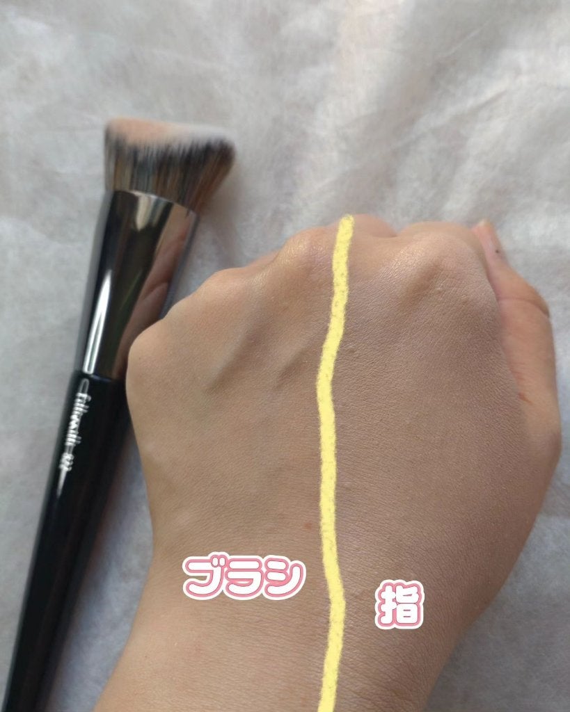 chinyan28 on LIPS 「fillimilliVカットファンデーションブラシ822初めて..」(6枚目)