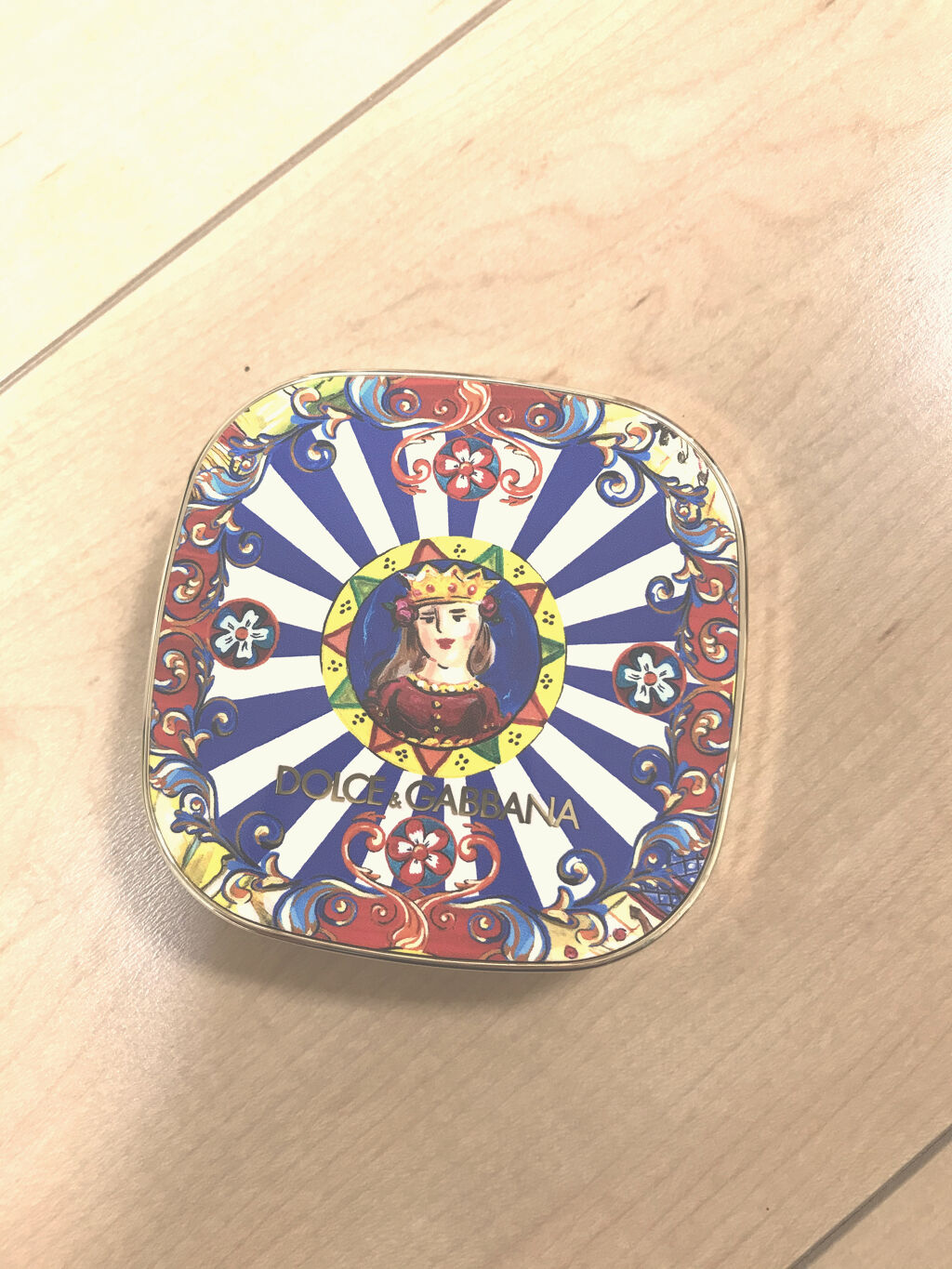 ソーラーグロウ ウルトラライト ブロンジングパウダー/DOLCE&GABBANA BEAUTY/ブロンザーを使ったクチコミ（1枚目）