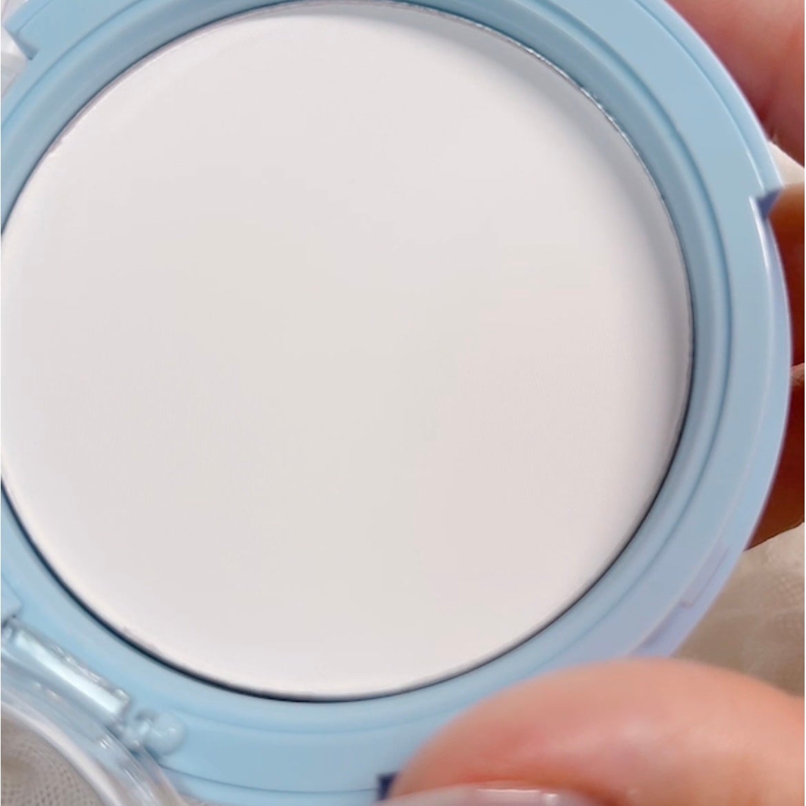 マスクフィットUVクールプレストパウダー/TIRTIR(ティルティル)/プレストパウダーを使ったクチコミ(6枚目)