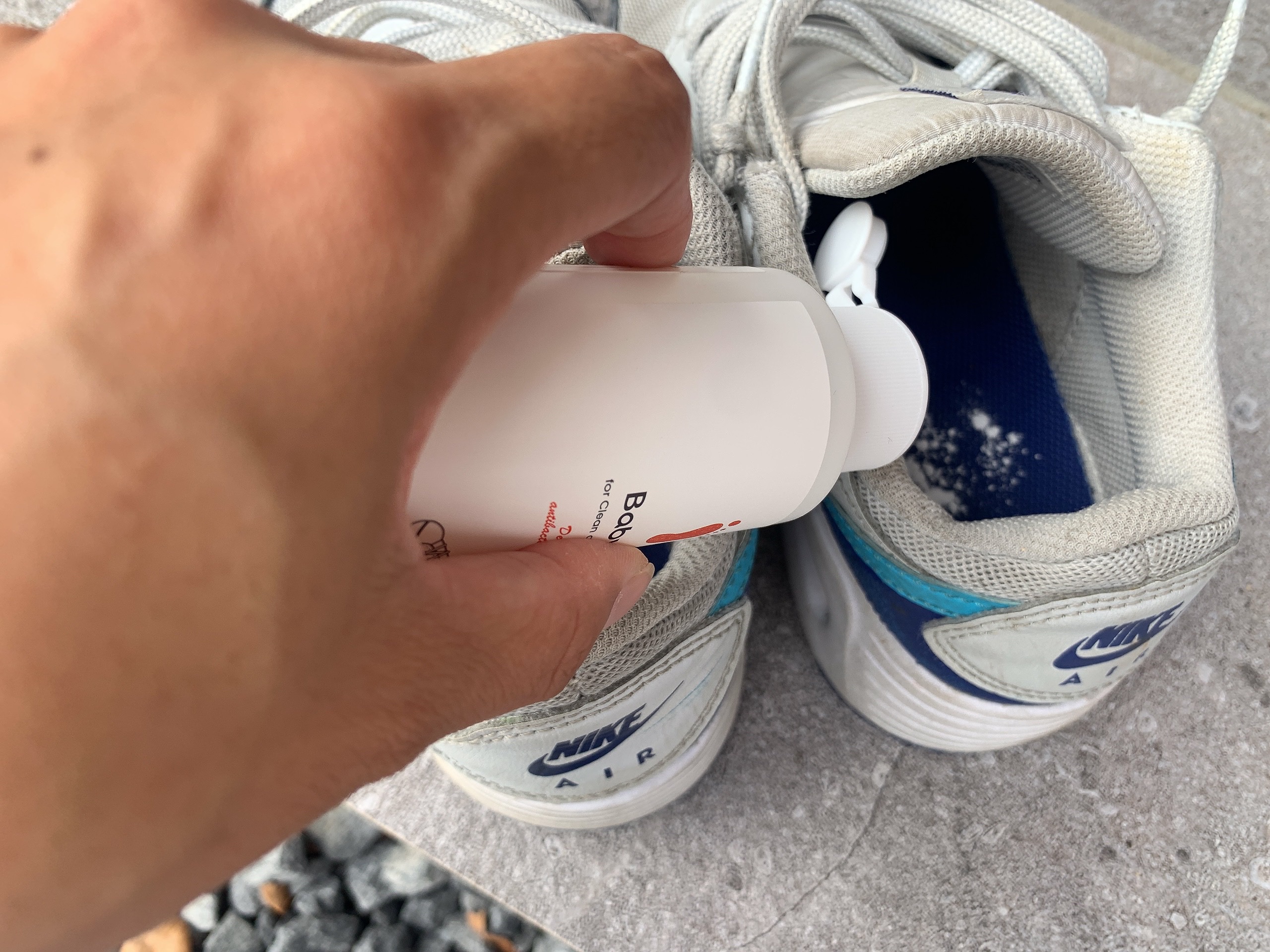 靴の消臭除菌パウダー/ベビーフット/レッグ・フットケアを使ったクチコミ（2枚目）