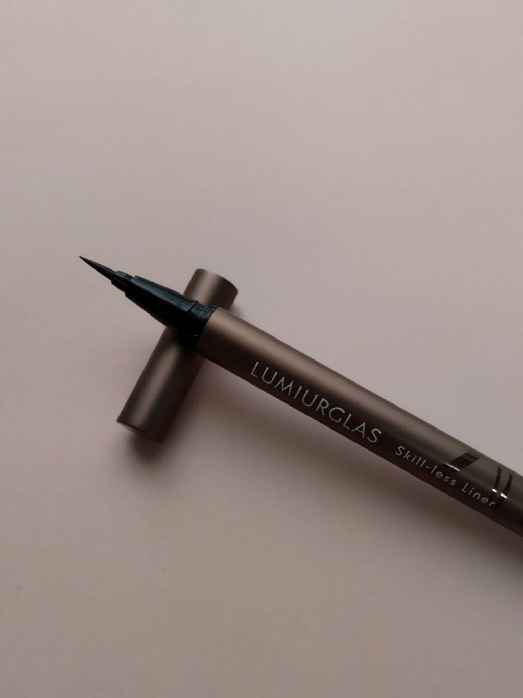 スキルレスライナー/LUMIURGLAS/リキッドアイライナーを使ったクチコミ(2枚目)