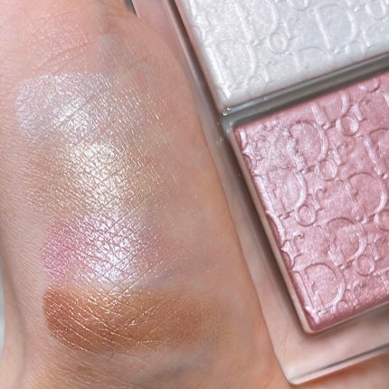 ディオール バックステージ フェイス グロウ パレット 001/Dior/ハイライトを使ったクチコミ(3枚目)