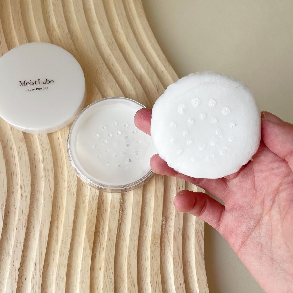 モイストラボ ルースパウダー/Moist Labo/ルースパウダーを使ったクチコミ(2枚目)