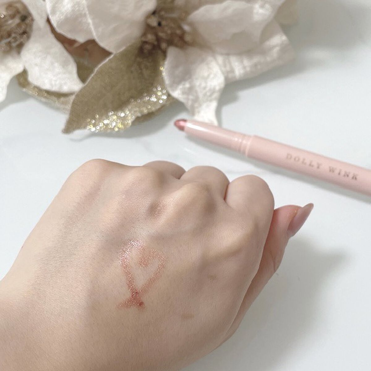 スティックラメシャドウ/ドーリーウインク/スティックアイシャドウを使ったクチコミ（3枚目）