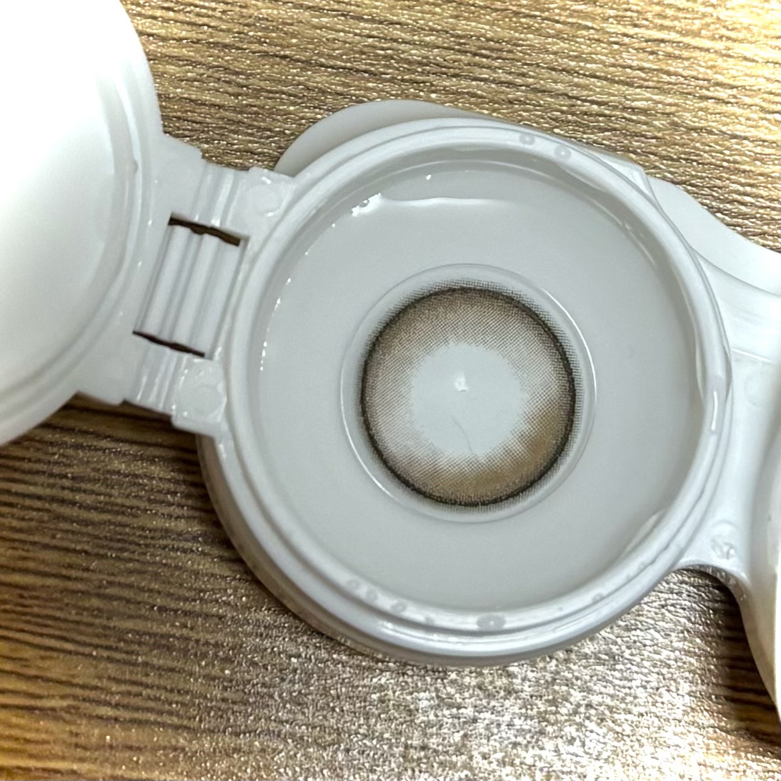 FONDUE/FONDUE（フォンデュ）/カラーコンタクトレンズを使ったクチコミ（2枚目）