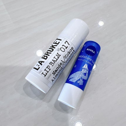 017 リップバーム アーモンド/ココナッツ/LA BRUKET(ラ・ブルケット)/リップケアを使ったクチコミ(3枚目)