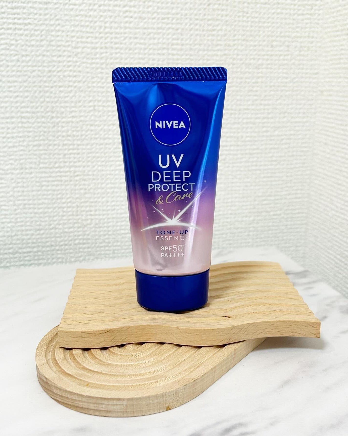 ゆんꪔ̤̮ フォロバ100 on LIPS 「, 𓂃𓈒𓏸𓂃𓈒𓏸◌ニベアUVディーププロテクト&ケアトーンアッ..」(1枚目)