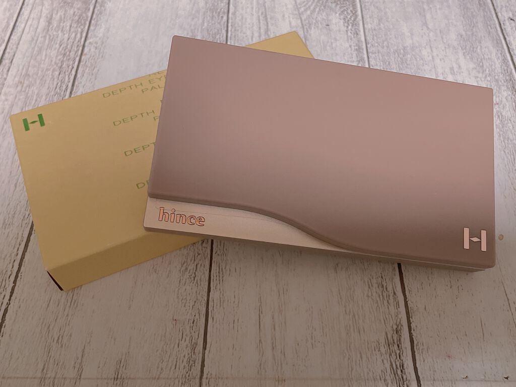 ニューデップスアイシャドウパレット/hince/アイシャドウパレットを使ったクチコミ(1枚目)