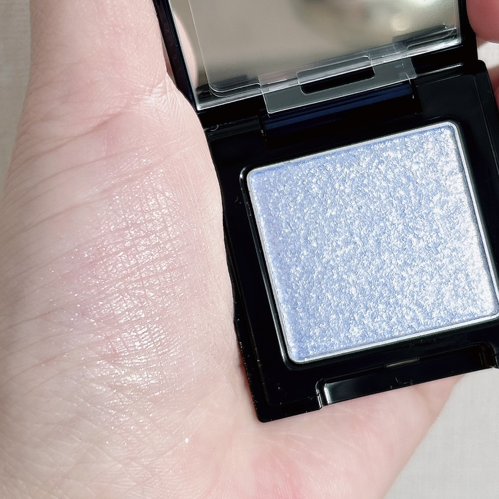 ラズル アイカラー/エレガンス ラズル /単色アイシャドウを使ったクチコミ（2枚目）