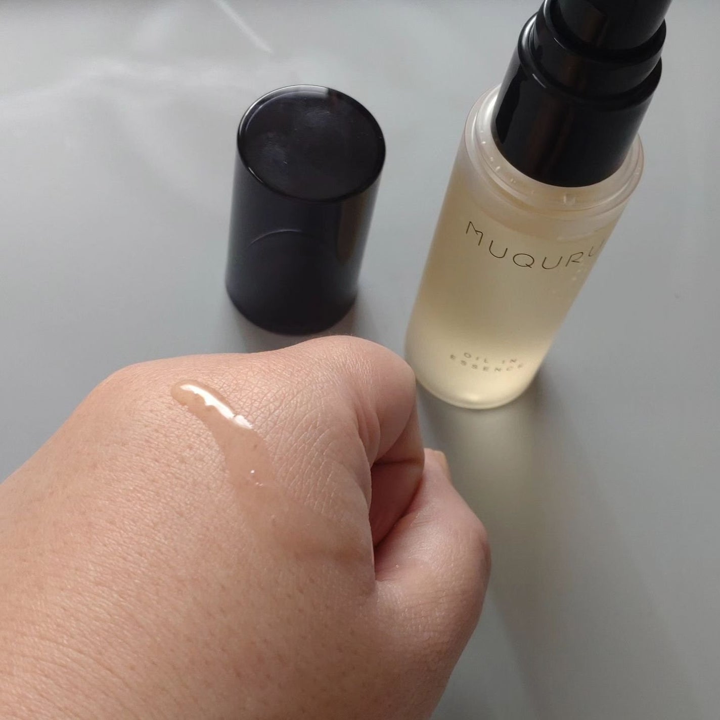 オイルインエッセンス/MUQURU/ブースター・導入液を使ったクチコミ(4枚目)