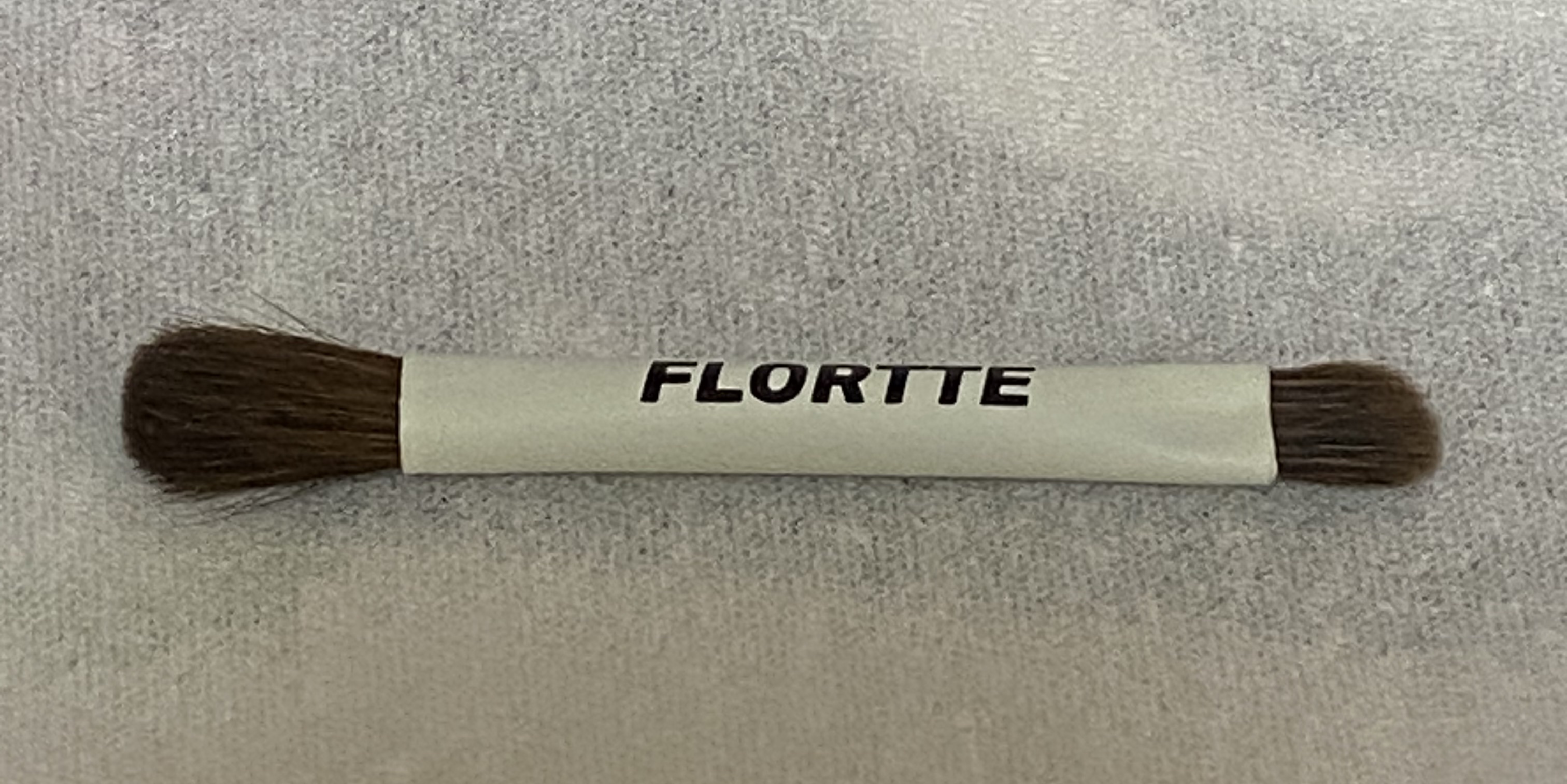 They Are Cute Two-Color Highlighter/FLORTTE/パウダーハイライトを使ったクチコミ（2枚目）
