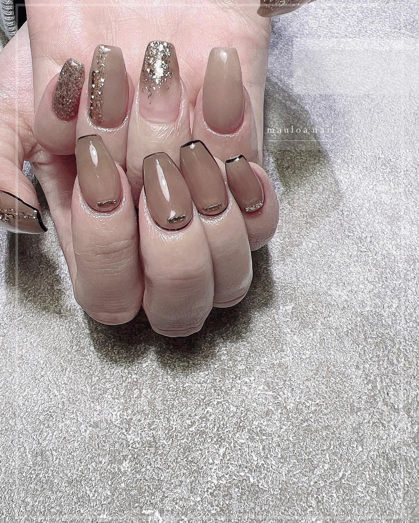 mauloa_nail on LIPS 「・くすみカラー♡いつもありがとうございます🥰✨・・・・・・#ワ..」(1枚目)