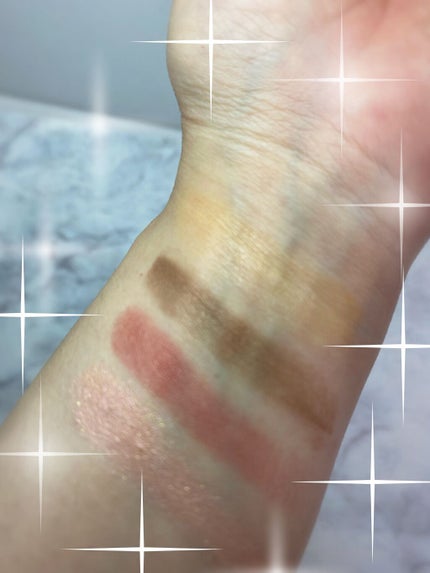 ローズウッドデイドリーム 4アイズ /RMK/アイシャドウパレットを使ったクチコミ(2枚目)