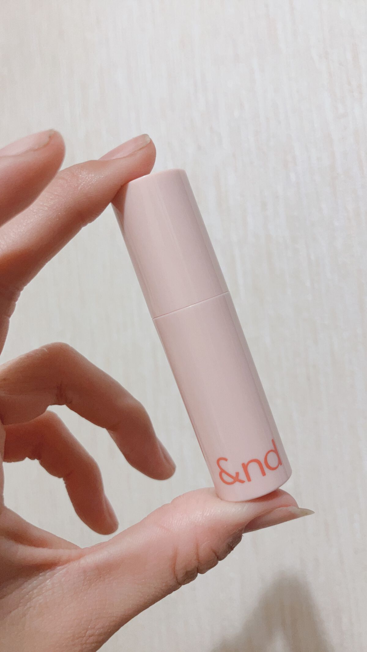 アンドバイロムアンド グラッシーボムティント/&nd by rom&nd/リップティントを使ったクチコミ(1枚目)