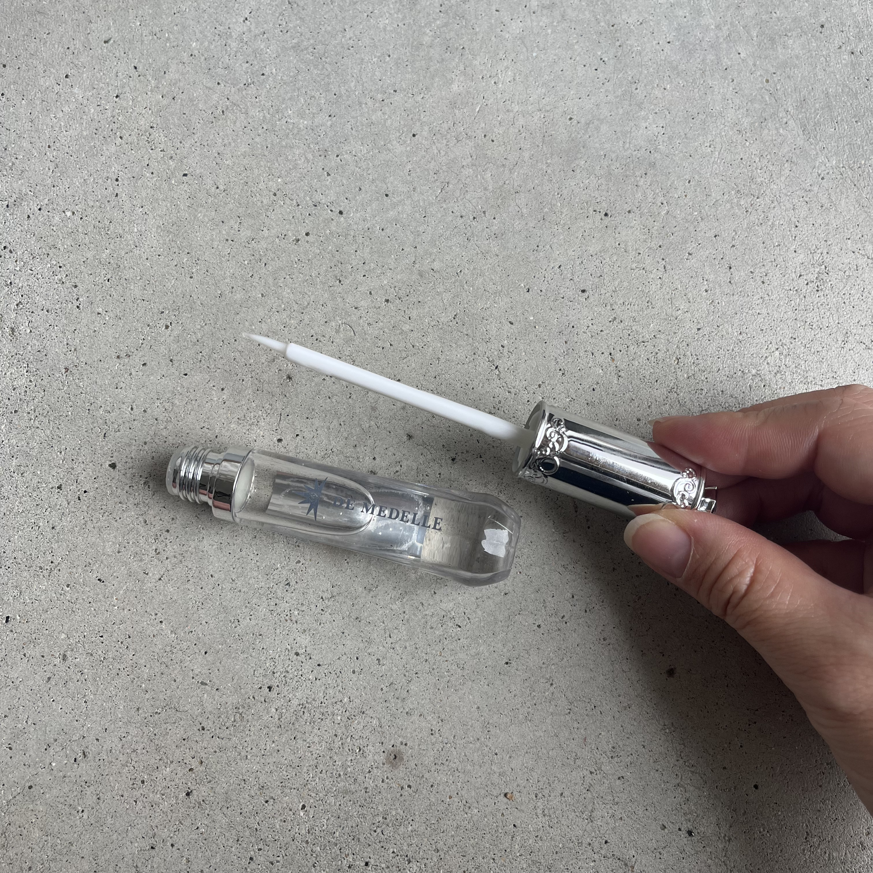 DE MEDELLE まつげ美容液/médelle/その他スキンケアを使ったクチコミ（2枚目）