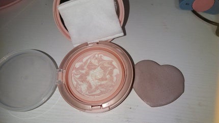 ジューシーパン スキンケアプライマー/A’pieu/化粧下地を使ったクチコミ(4枚目)