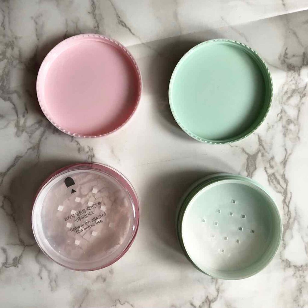 チェリーブロッサム ノーセバム ミネラルパウダー 2020 Jeju Color Picker/innisfree/ルースパウダーを使ったクチコミ(3枚目)