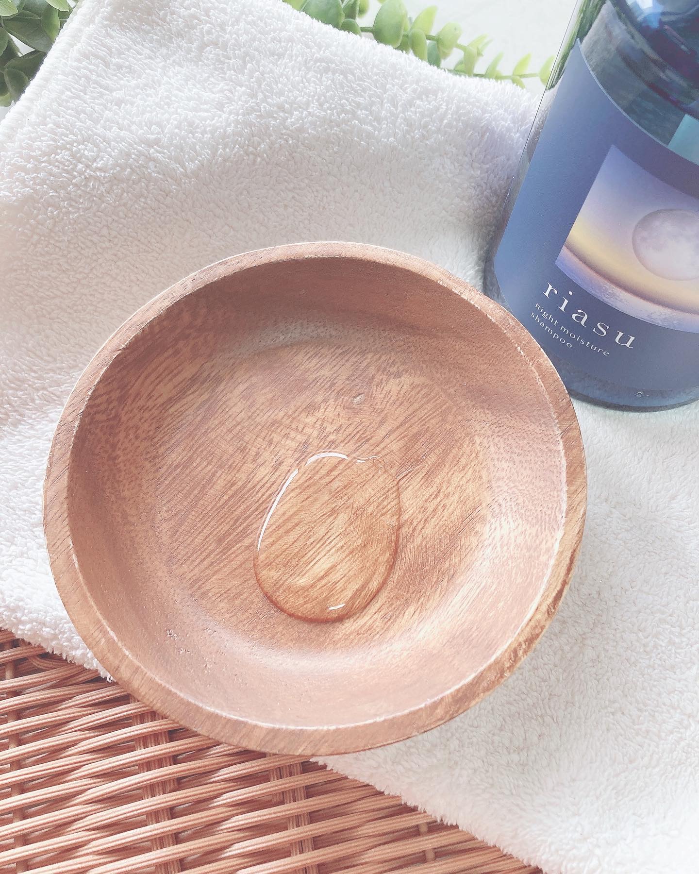 リアス ナイト モイスチャー シャンプー/トリートメント シトラスハーブの⾹り シャンプー 380ml/riasu/市販シャンプーを使ったクチコミ（2枚目）