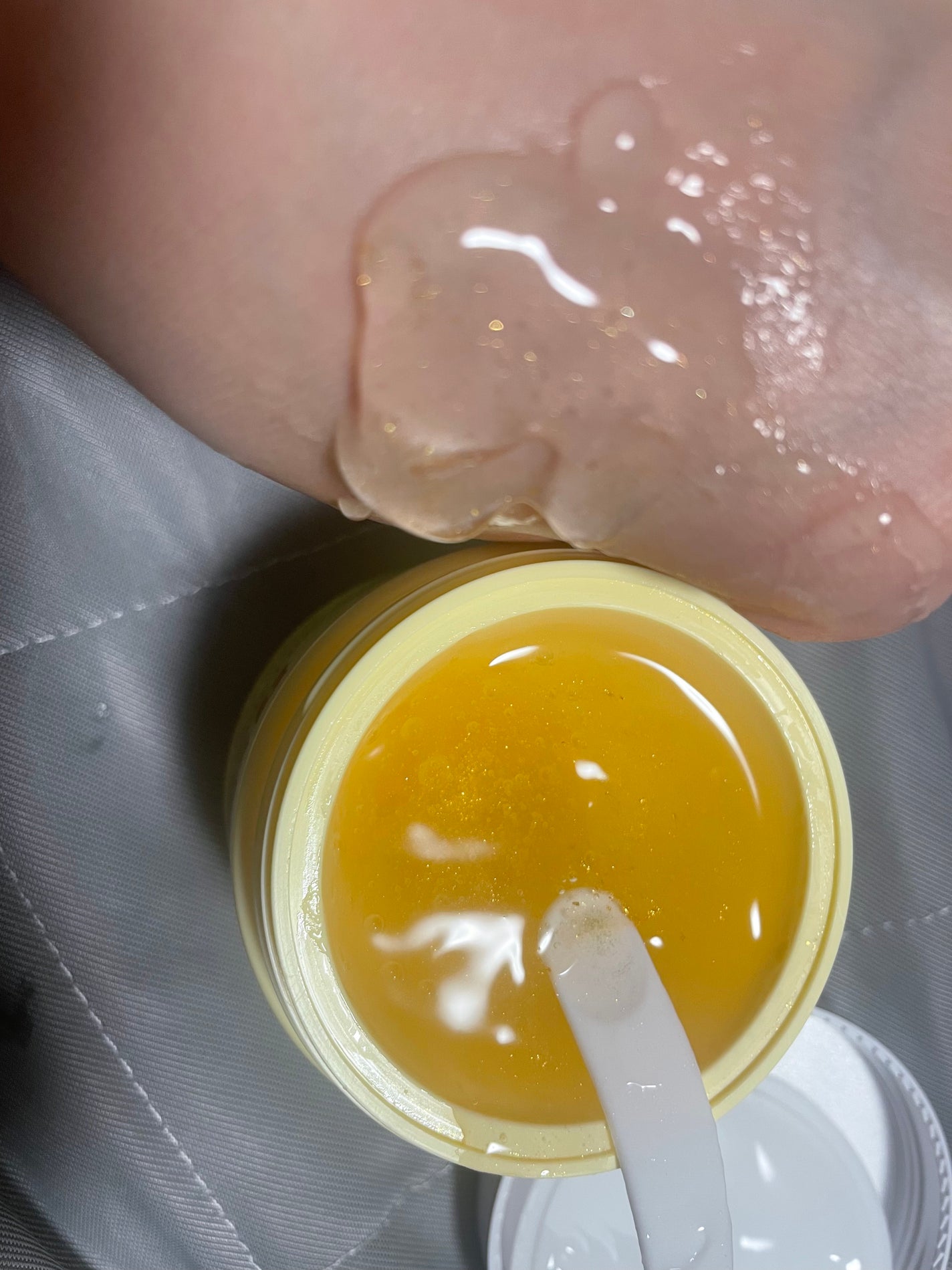 SNP ゴールド コラーゲン スリーピング パック/SNP/シートマスク・パックを使ったクチコミ(3枚目)