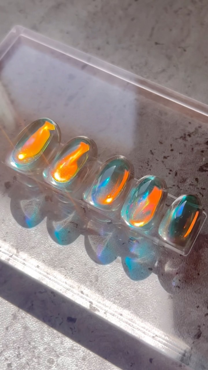 #カラフルネイル,#個性的ネイル,#個性派ネイル,#シンプルネイル,#韓国ネイル,#うるうるネイル,#氷ネイルのネイルデザイン