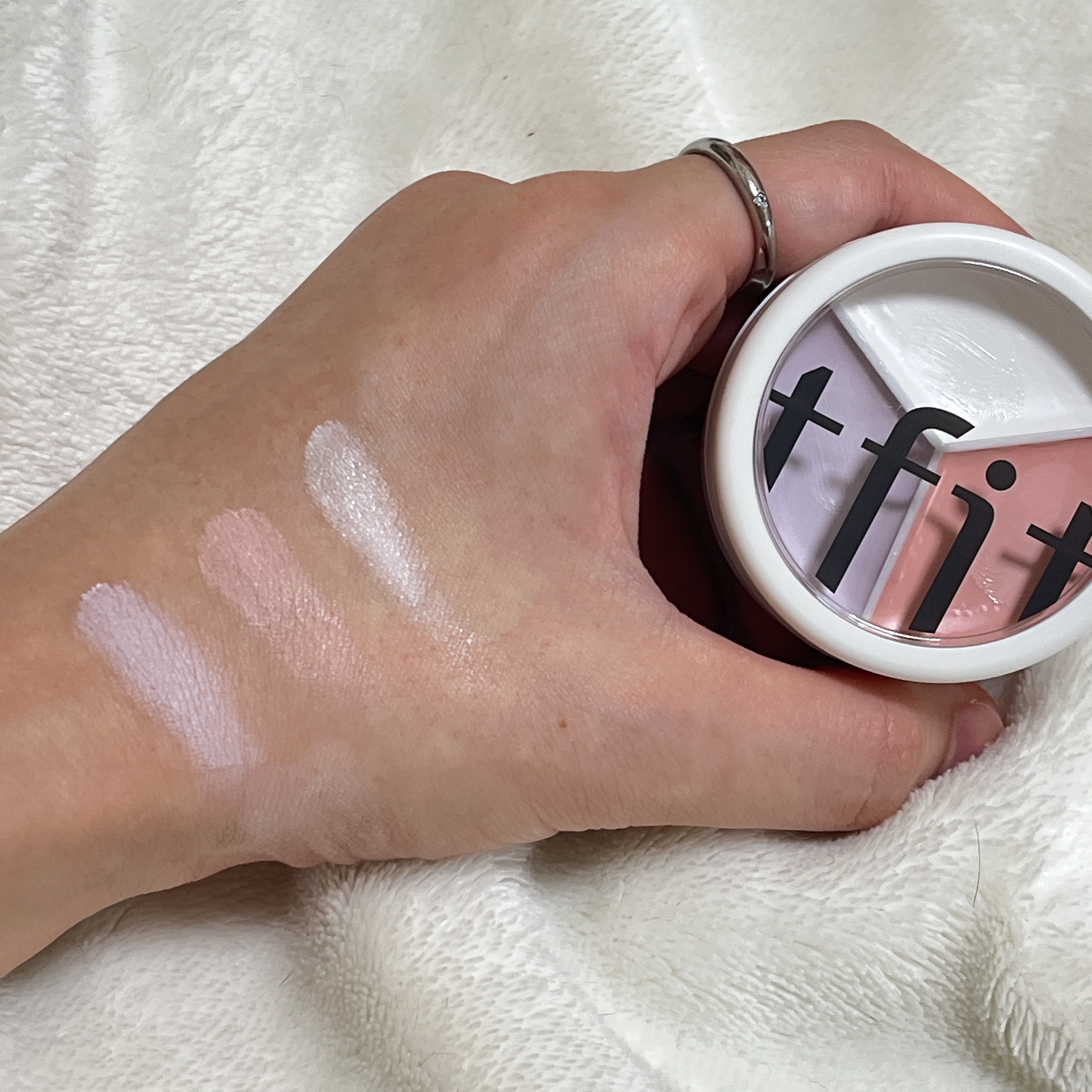 カバーアッププロコンシーラー/TFIT/パレットコンシーラーを使ったクチコミ（2枚目）